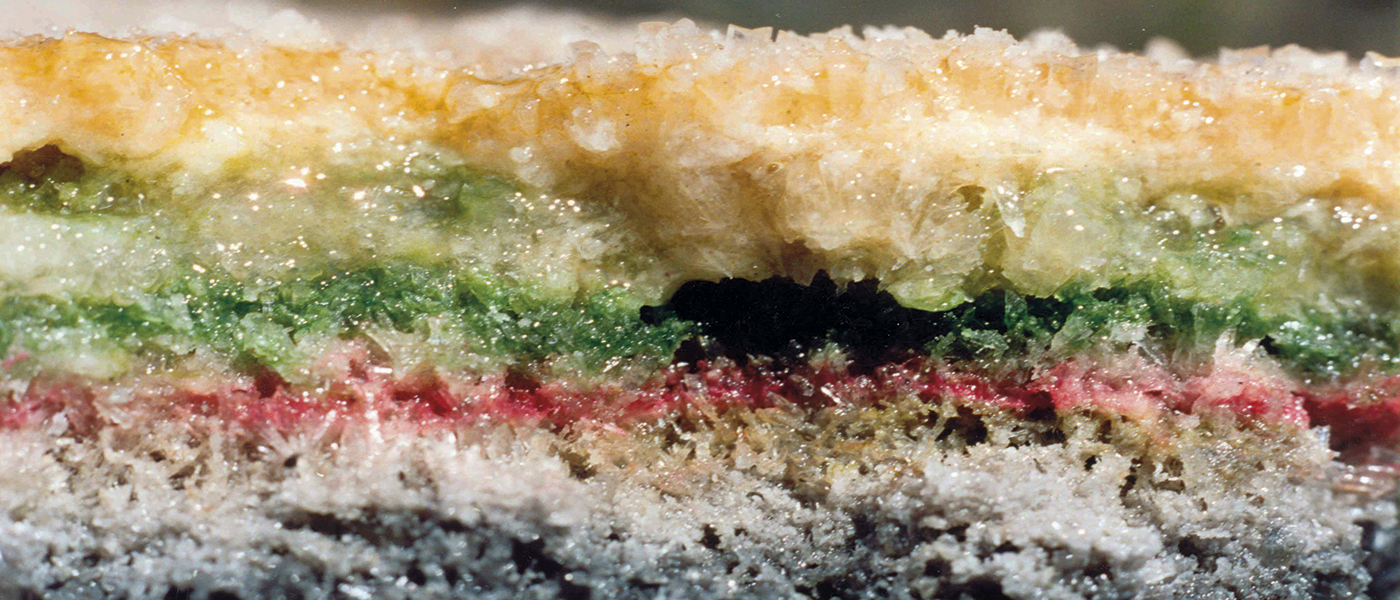 Oxygen Profiles in Salty Crust
